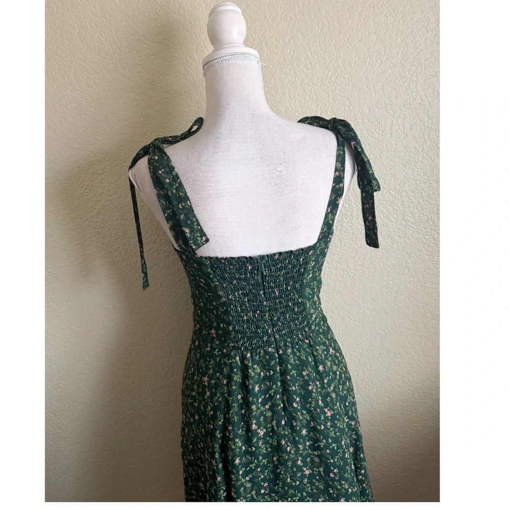 Reformation Niara Mini Dress in the Coriander Floral  Size: 4 - Picture 4 of 12